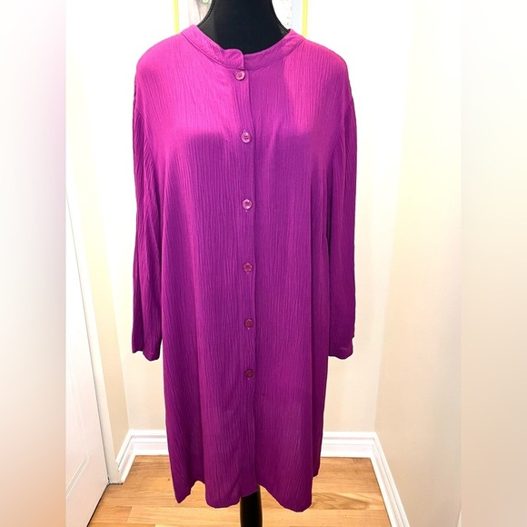 Vintage JM collection /small pleat fabric/full length/buttons/notch collar  💜 - Picture 2 of 10